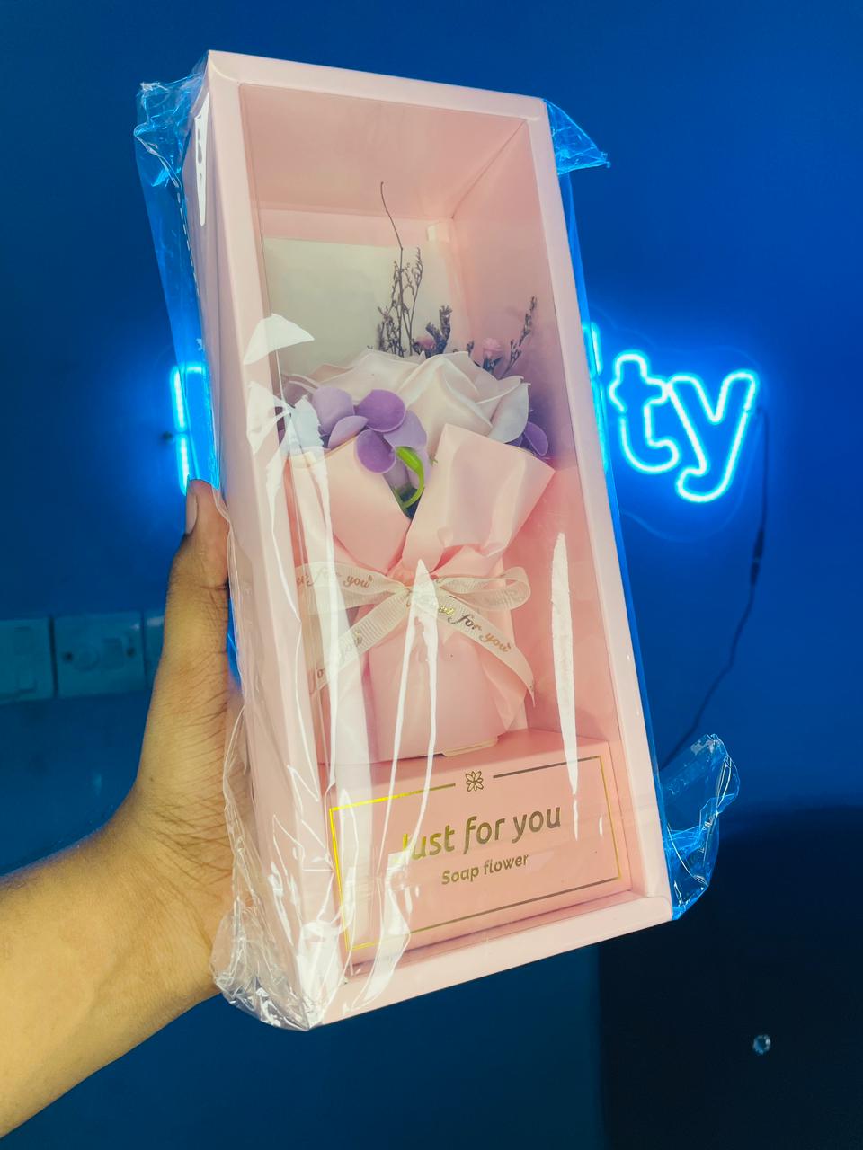 Rose Bouquet for Her - Image 11