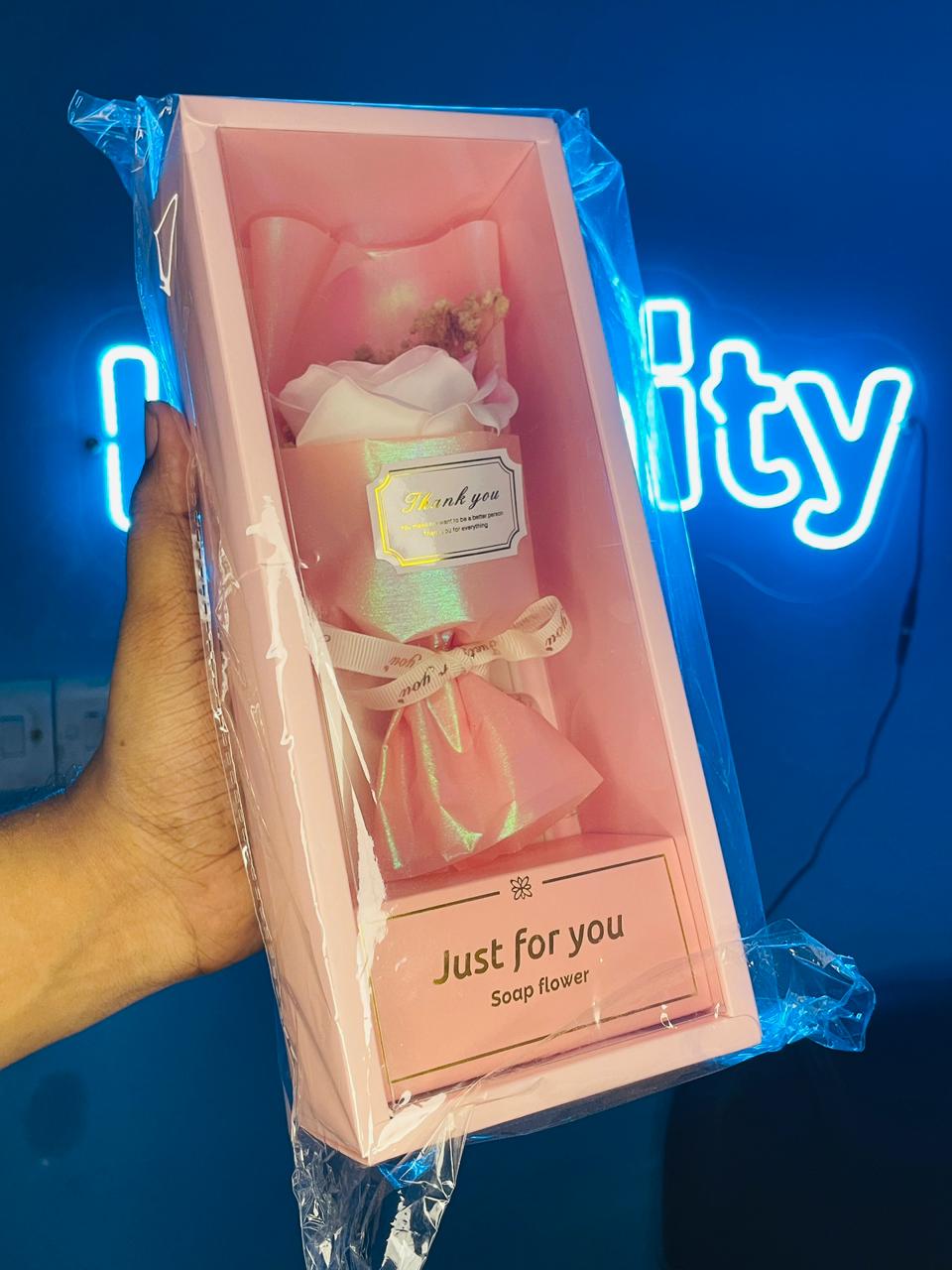 Rose Bouquet for Her - Image 13